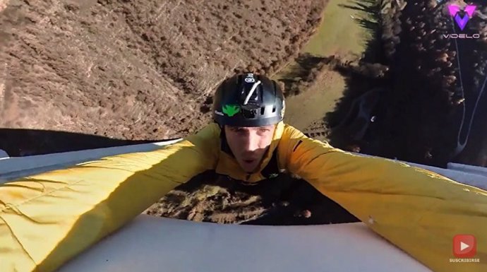 Este joven barcelonés se abalanzó desde un puente a 140 metros de altura y grabó la increíble hazaña