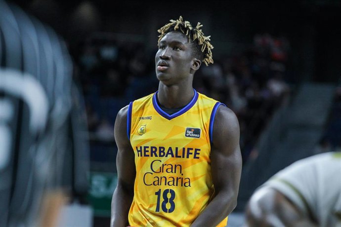 Archivo - Khalifa Diop, jugador del Gran Canaria, en un partido de la Liga Endesa