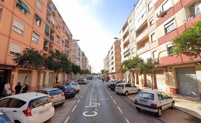Calle Ignacio Zuloaga, en Nazaret (València)