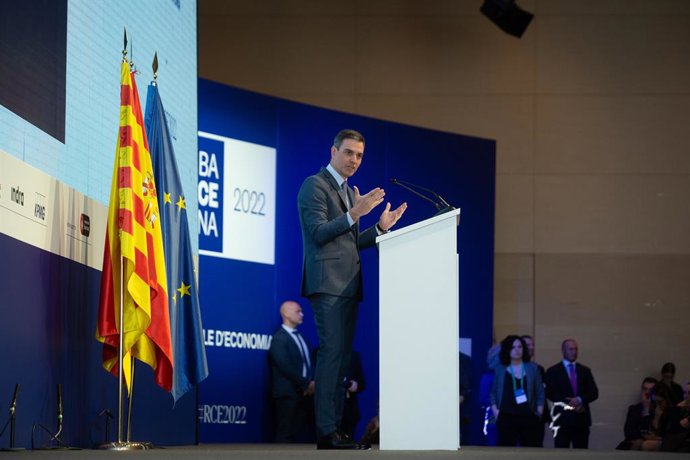 El president del Govern central, Pedro Sánchez, en la sessió de clausura de la Reunió Cercle d'Economia a l'Hotel W Barcelona
