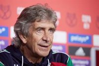 Pellegrini: "No creo que el Barça esté en mal momento, llevan siete puntos más que nosotros"