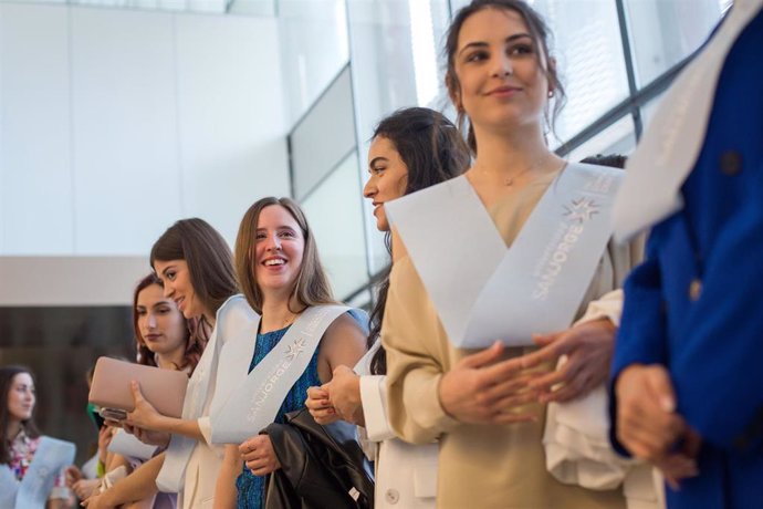 La Universidad San Jorge celebra las graduaciones de más de 400 alumnos de la promoción 2022.