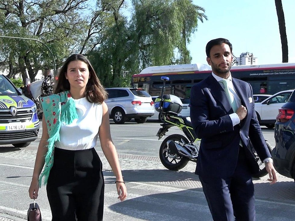 CAYETANA RIVERA Y MANUEL VEGA