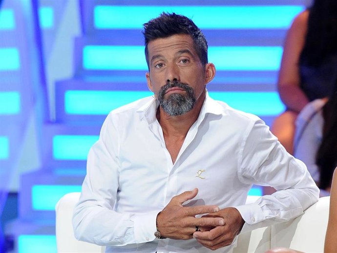 JOSÉ LUIS LOSA EN EL PLATÓ DE 'SUPERVIVIENTES'