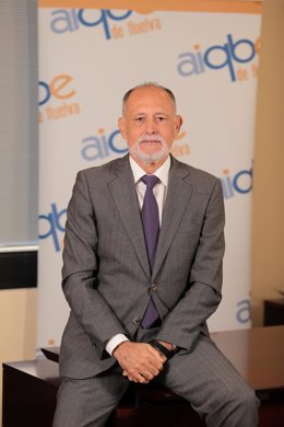 Archivo - El presidente de la Asociación de Industrias Químicas, Básicas y Energéticas de Huelva (AIQBE), José Luis Menéndez.
