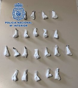 Archivo - Papelinas de droga en una imagen de archivo de la Policía Nacional
