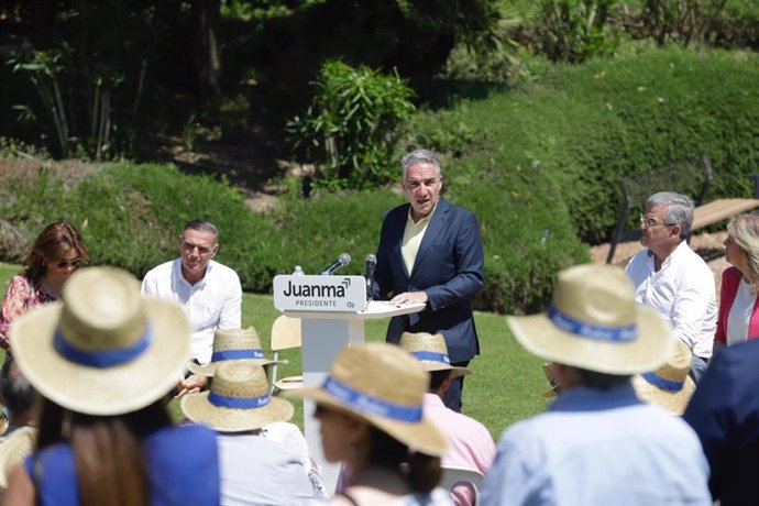 El coordinador del PP de Andalucía para la campaña electoral, coordinador general del PP nacional y presidente del PP de Málaga, Elías Bendodo,en Benahavís