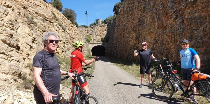 Soro destaca el potencial de las Vías Verdes para el desarrollo de la economía rural.