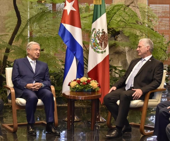 El presidente mexicano, Andrés Manuel López Obrador, y su homólogo cubano, Miguel Díaz-Canel