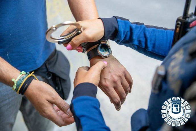 Detenido un joven por la Policía Municipal de Madrid