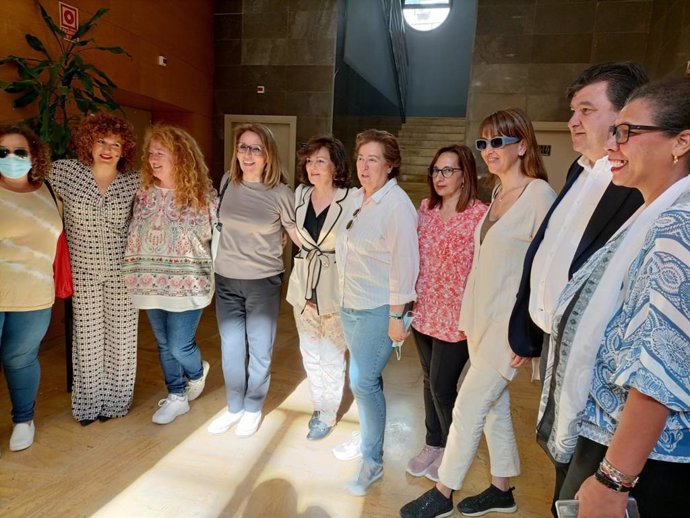 La diputada nacional del PSOE y presidenta de la Comisión de Igualdad en el Congreso de los Diputados, Carmen Calvo, en un acto con asociaciones de mujeres en Huelva.