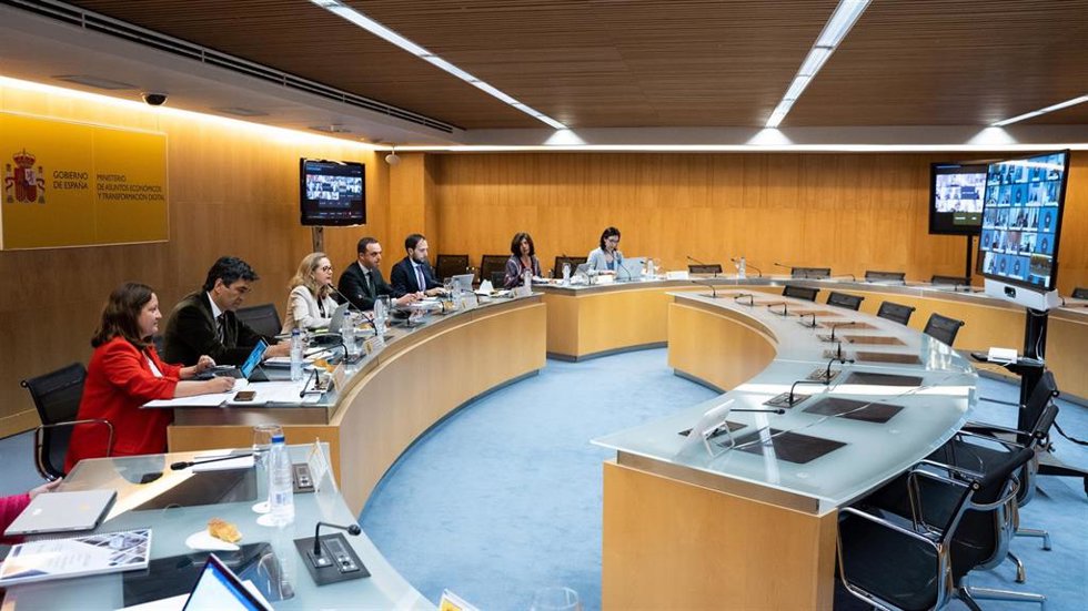 Estado y comunidades autónomas intensificarán la cooperación para desplegar las inversiones y reformas del Plan de Recuperación
