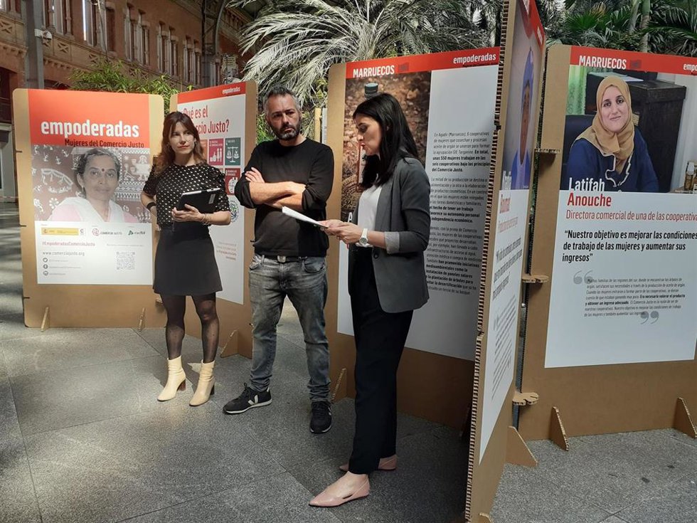 Presentación de la exposición 'Empoderadas.  Mujeres del comercio justo'.