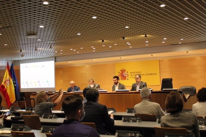 Presentación de un informe de Hispack en la sede de del Ministerio de Industria, Comercio y Turismo en Madrid
