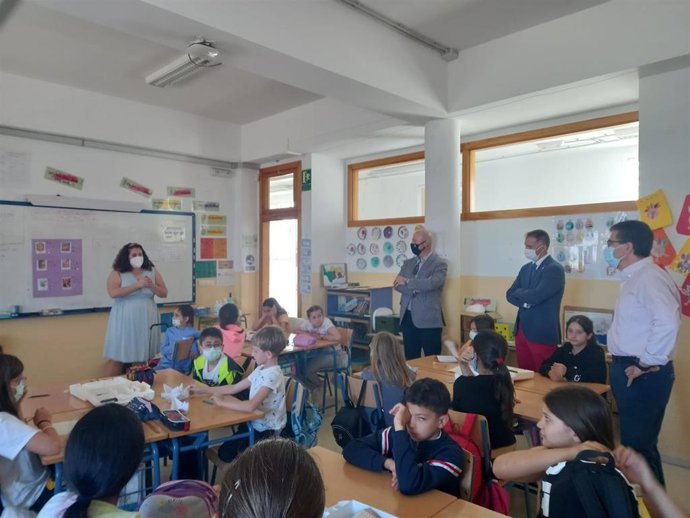 Más de 500 escolares del CEIP Las Marinas en las Jornadas de Animación a la Lectura