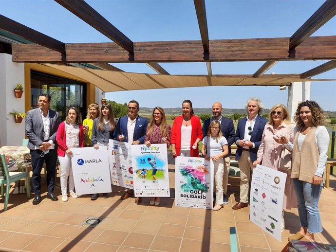 Presentación del circuito Andalucía Equality Golf Cup, que celebra una de sus pruebas este sábado en el campo de golf Valla Guadiana Links de Ayamonte (Huelva).