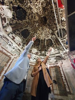 Junta prevé que las obras de la torre camarín, una joya del barroco en un patio de viviendas, acaben en octubre