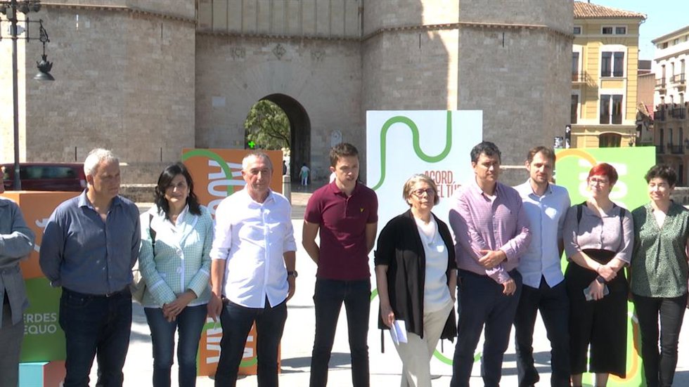 Partidos de izquierdas firman un acuerdo "fraternal" en Valencia