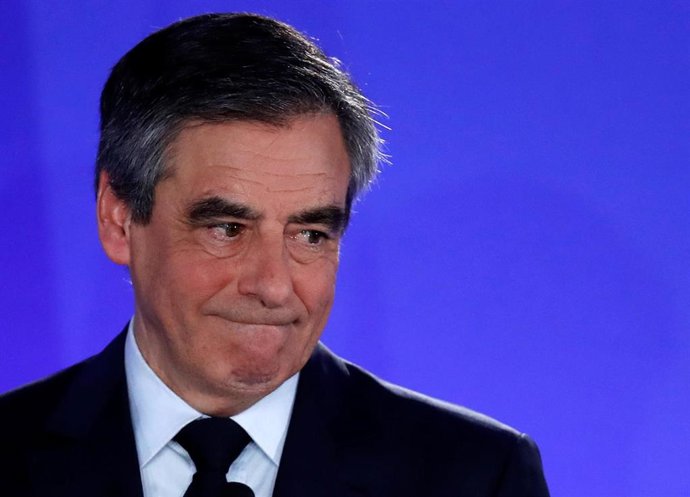Archivo - El ex primer ministro francés Franois Fillon