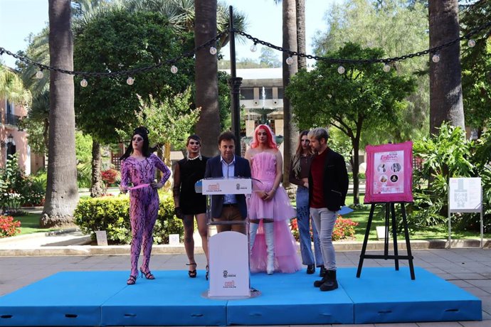 Nota De Prensa Con Fotos Presentación I Gala Drags Queen