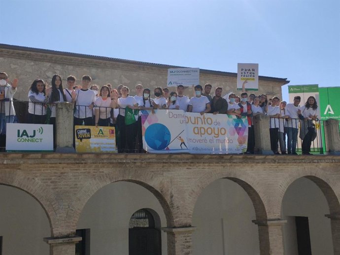 Encuentro Provincial de Corresponsales Juveniles celebrado en Olivares