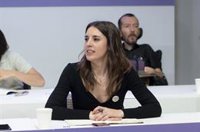 El juez suspende la declaración de una extrabajadora de Podemos acusada de haber cuidado a los hijos de Montero