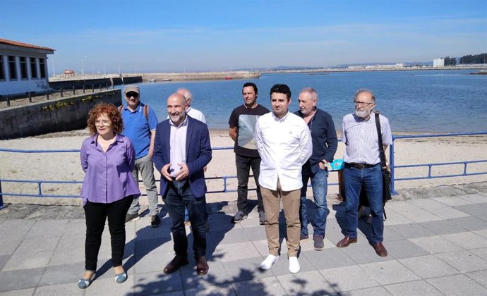 El diputado del BNG en el Congreso, Néstor Rego, ya la diputada en el Parlamento de Galicia Montse Prado, en Cambados