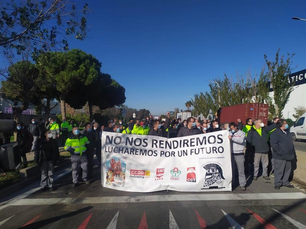 Archivo - Cabecera de una manifestación de los trabajadores de Nissan