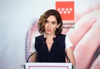 Ayuso critica una comisión hecha para "acosar y cercar" a Almeida y reitera que cree en él y en su honorabilidad