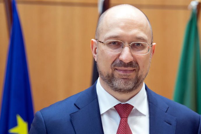 Archivo - FILED - 18 March 2021, North Rhine-Westphalia, Duesseldorf: Ukrainian Prime Minister Denys Shmyhal is picture during a visit to the State Parliament of North Rhine-Westphalia in March 2021.  Ukraine requires $5 billion a month from internation