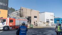 Sofocado un incendio en una nave industrial de poliéster en Bueu (Pontevedra), pero no hubo heridos