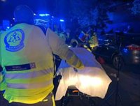 El joven golpeado por un autobús cuando iba en monopatín sigue muy grave en el hospital