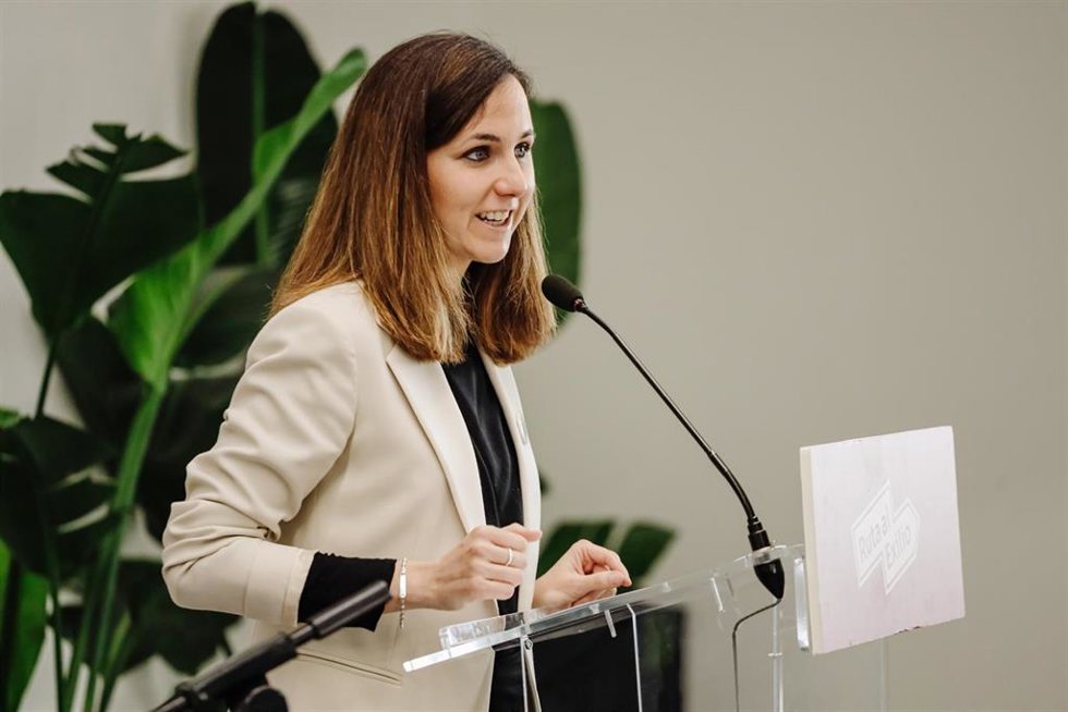 La ministra de Derechos Sociales y Agenda 2030, Ione Belarra, interviene en la presentación de la segunda edición de 'Ruta al exilio', en el Círculo de Bellas Artes, a 29 de abril de 2022, en Madrid (España).