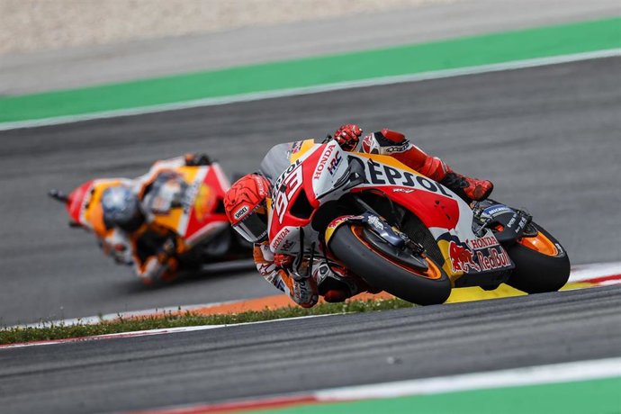 Los pilotos del Repsol Honda Team Marc Márquez y Pol Espargaró en el Mundial de MotoGP 2022