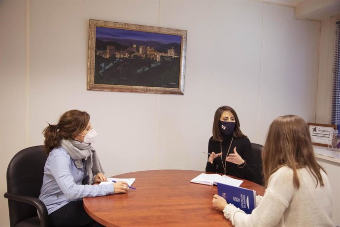 Archivo - Diputación lanza una línea de ayudas a mujeres autónomas.