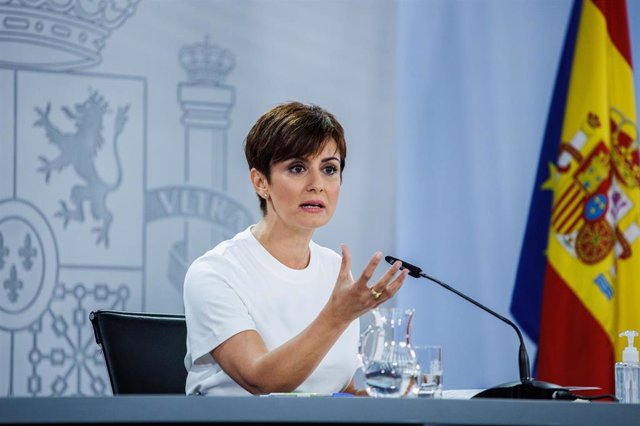 La ministra de Política Territorial y portavoz del Gobierno de España, Isabel Rodríguez, interviene en una rueda de prensa tras la reunión del Consejo de Ministros, a 10 de mayo de 2022, en Madrid
