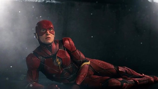 Ezra Miller Convertido En The Flash