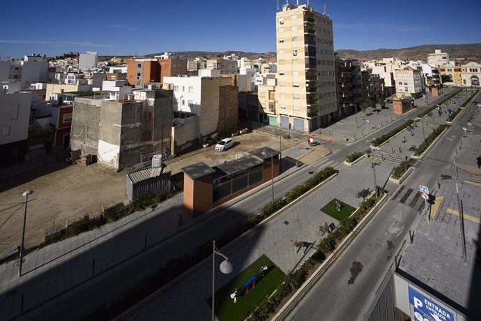 Archivo - Parcela en la Avenida Vilches de Almería.