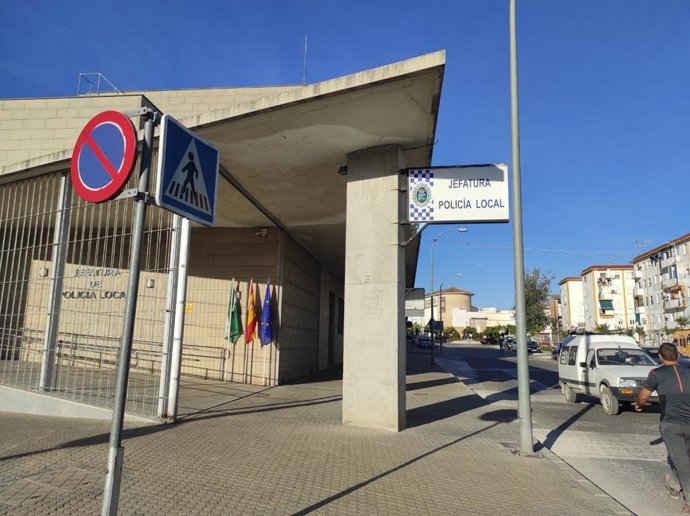 Archivo - Jefatura de la Policía Local de Montilla, en una imagen de archivo.