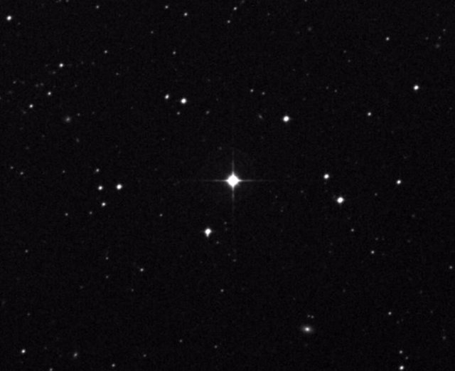 La estrella HD 222925 es una estrella de novena magnitud ubicada hacia la constelación austral de Tucana.