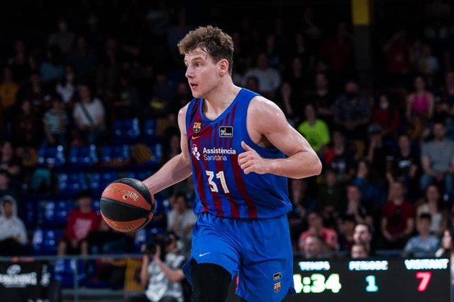 Rokas Jokubaitis of FC Barcelona in action during the ACB Liga Endesa match between FC Barcelona and San Pablo Burgos  at Palau Blaugrana on May 01, 2022 in Barcelona, Spain.