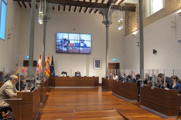 Pleno de la Diputación de Zaragoza.