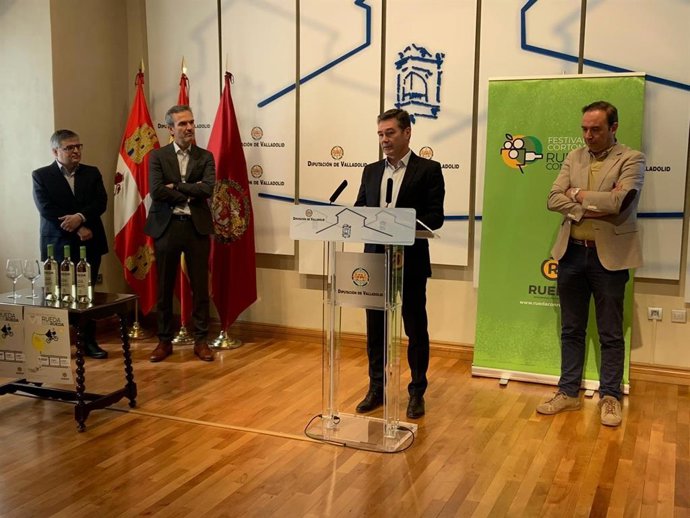 Un momento de la presentación del certamen.