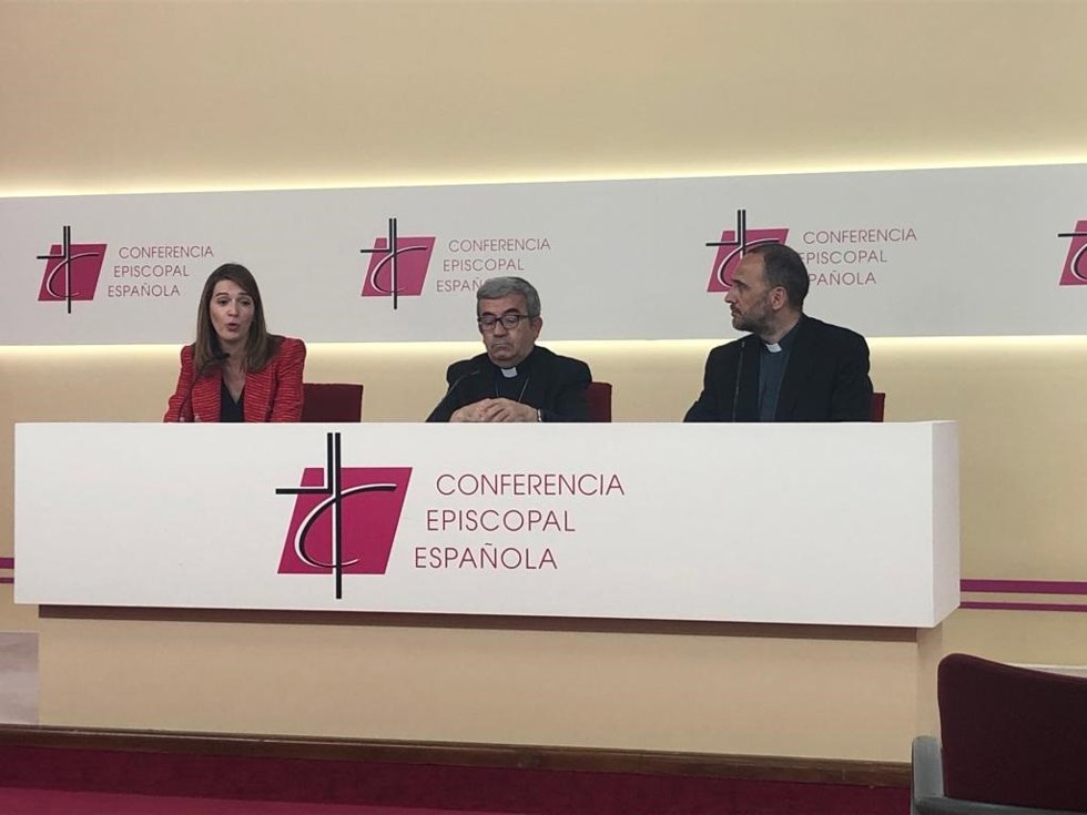 Presentación de la memoria económica anual de la CEE