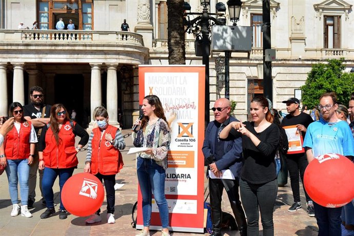 Entidades sociales piden hacer un gesto extraordinariamente normal y marcar la X Solidaria en la Renta