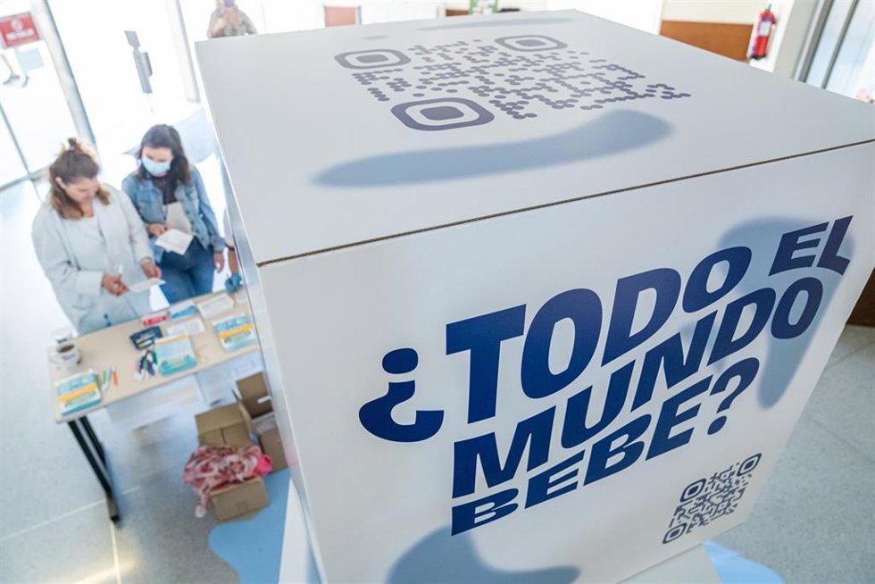 'Todo El Mundo No Bebe', Campaña De La UR Para Concienciar Sobre El Consumo Del Alcohol