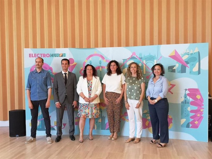 Presentación del festival de música ElectroLunch, en un acto celebrado en Torre Sevilla.
