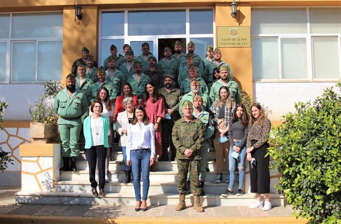Curso formativo para la prevención de adicciones en la base militar 'Álvarez de Sotomayor' de Viator (Almería).