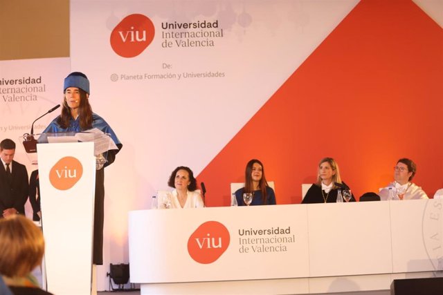 La directora del Centro Nacional de Investigaciones Oncológicas (CNIO), Maria Blasco, investida Doctora Honoris Causa de la Universidad Internacional de Valencia (UIV) como reconocimiento a su "brillante" trayectoria profesional.