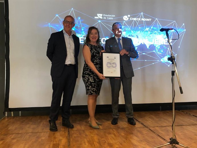 Diputación Recibe El Certificado De Cumplimiento Del Esquema Nacional De Seguridad